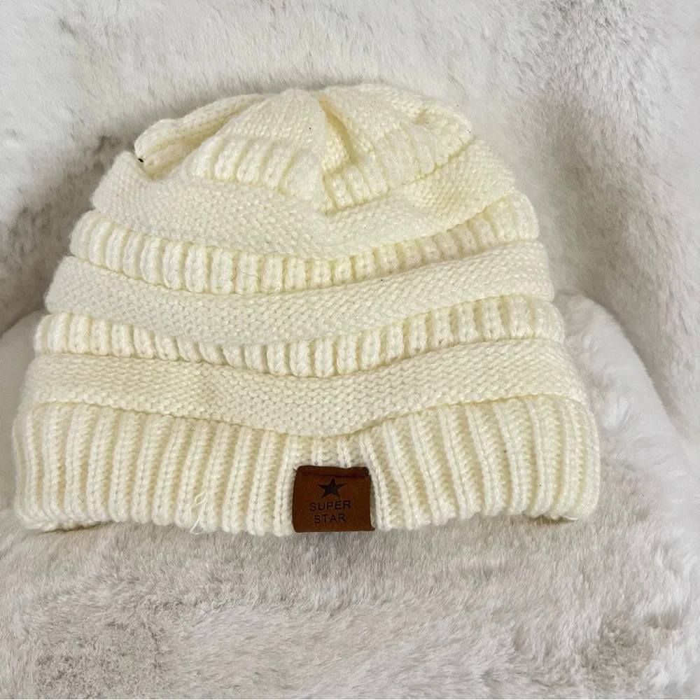 Cream Knit Beanie Super Star Faux Fur Lined Winter Warm Hat Women